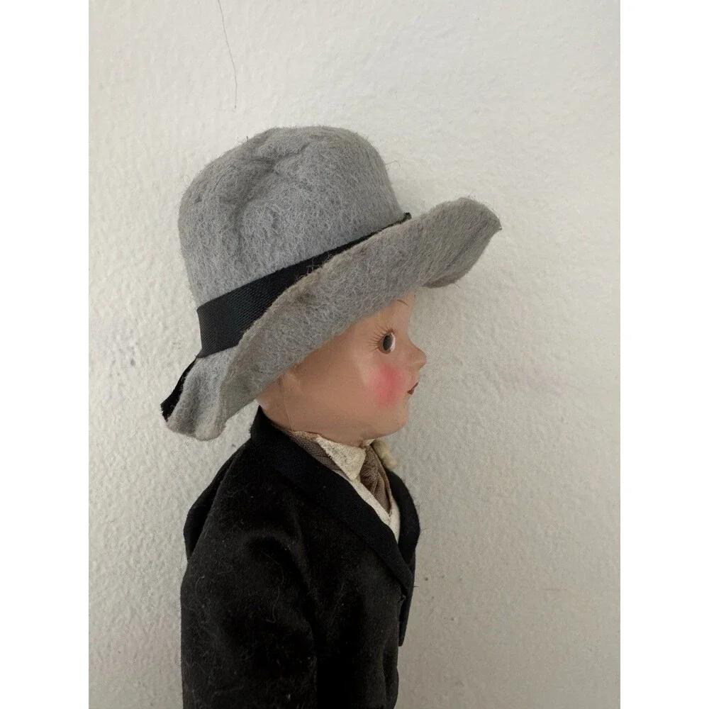 Vtg 8
